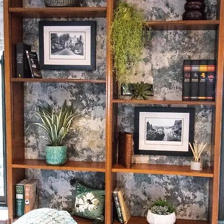 Wuthering Heights Apartman